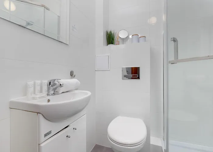 דירה Unique & Seaside For 4 People In By Renters גדינייה